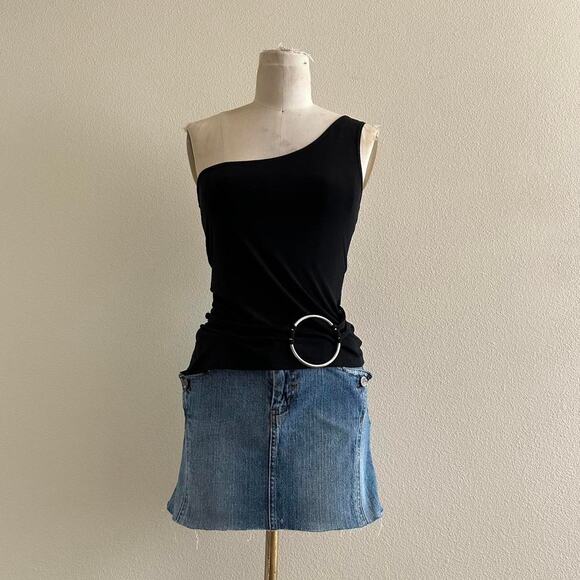 Vintage Y2K black one shoulder stretchy top with metal buckle detail - Picture 1 of 7